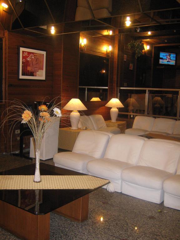 Hotel Continental Монтевидео Экстерьер фото